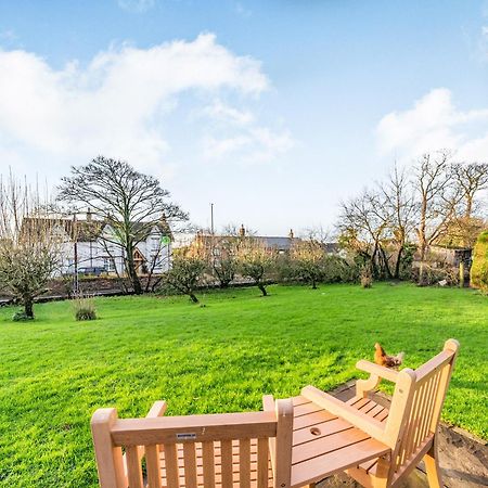 The Shippon Villa Poulton-le-Fylde ภายนอก รูปภาพ